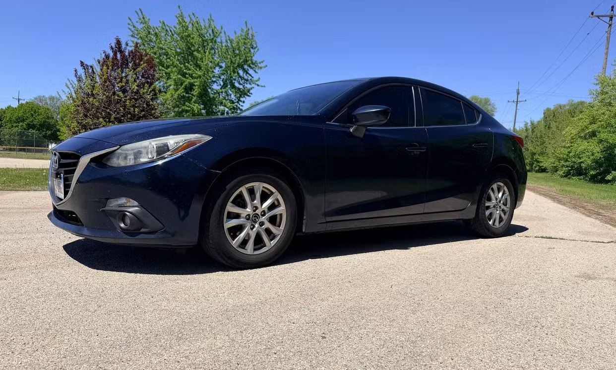 2016 Mazda 3 exterior