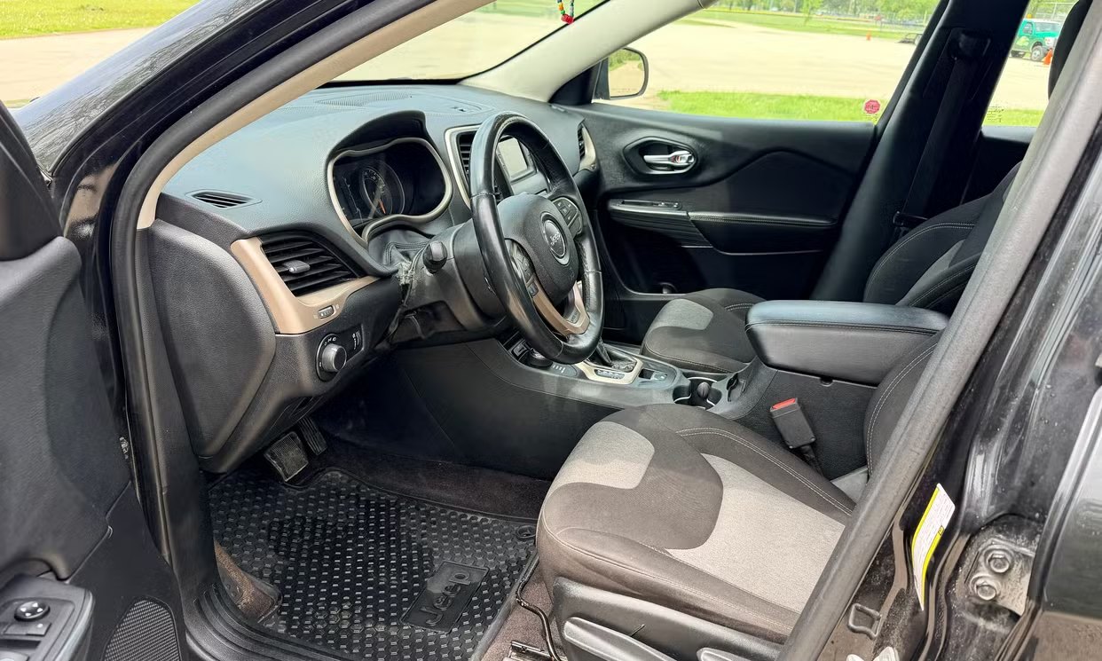 Actual 2015 Chevy Cruze LT interior